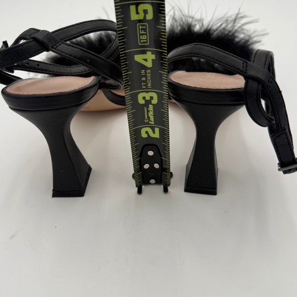 BCBGeneration Relby Black Faux Feather Ankle Strap Sandals Women's Size 8 EUC - Picture 11 of 12